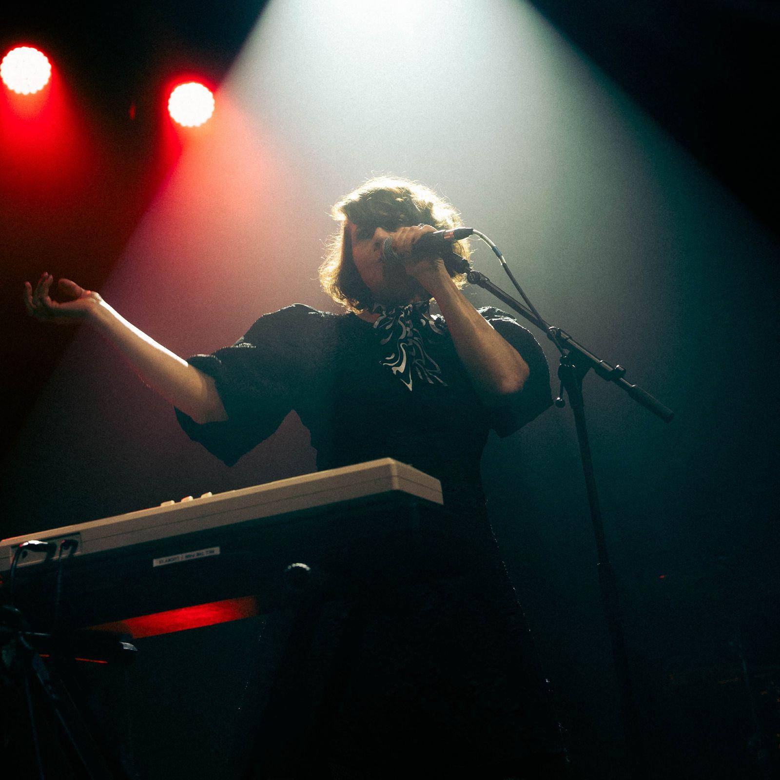 %100 Müzik Sunar: Mélanie Pain thumbnail