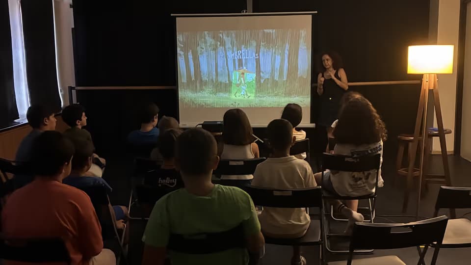Çocuk Atölyesi: Film Eşliğinde Çoklu Duyusal Deneyim Atölyesi (7-12 Yaş) card