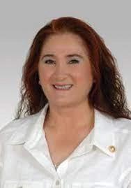 Sabahat Akkiraz resmi