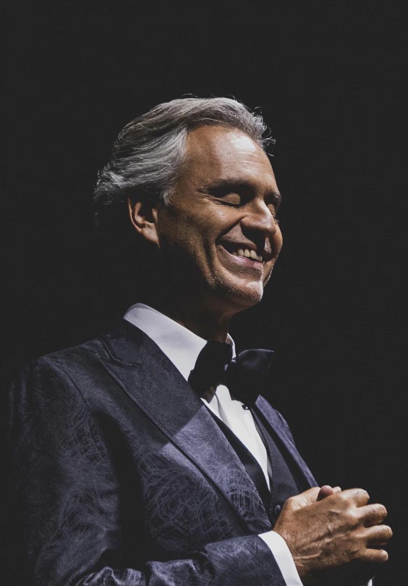 Andrea Bocelli resmi