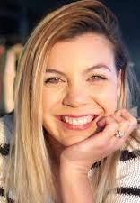 Begüm Topçu Turay resmi