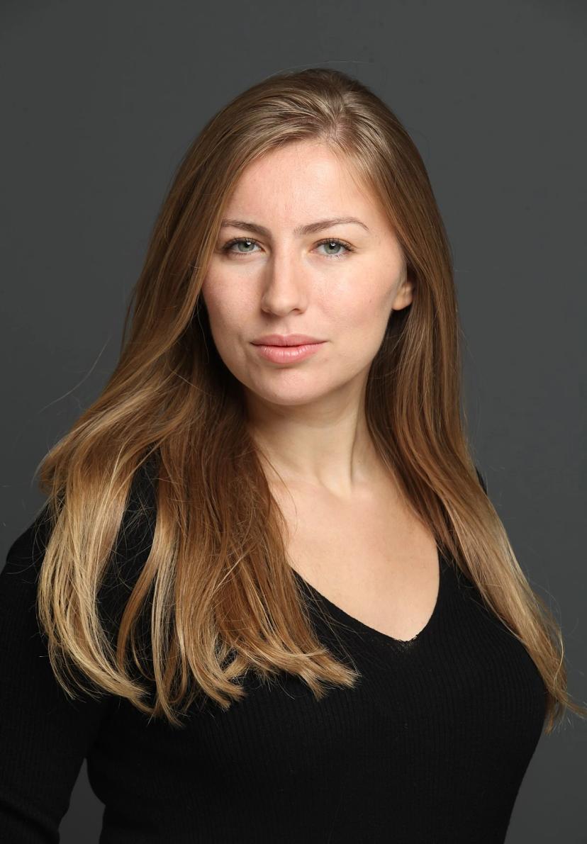 Burcu Görek resmi
