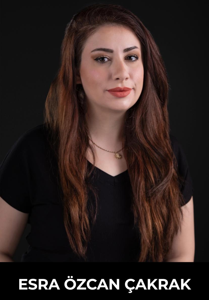 Esra Özcan Çakrak resmi