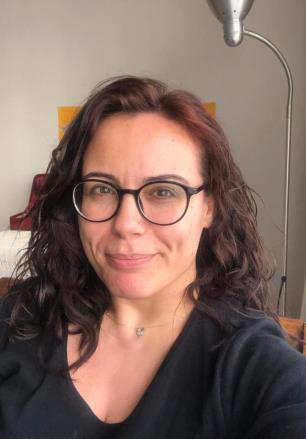 İdil Engindeniz resmi