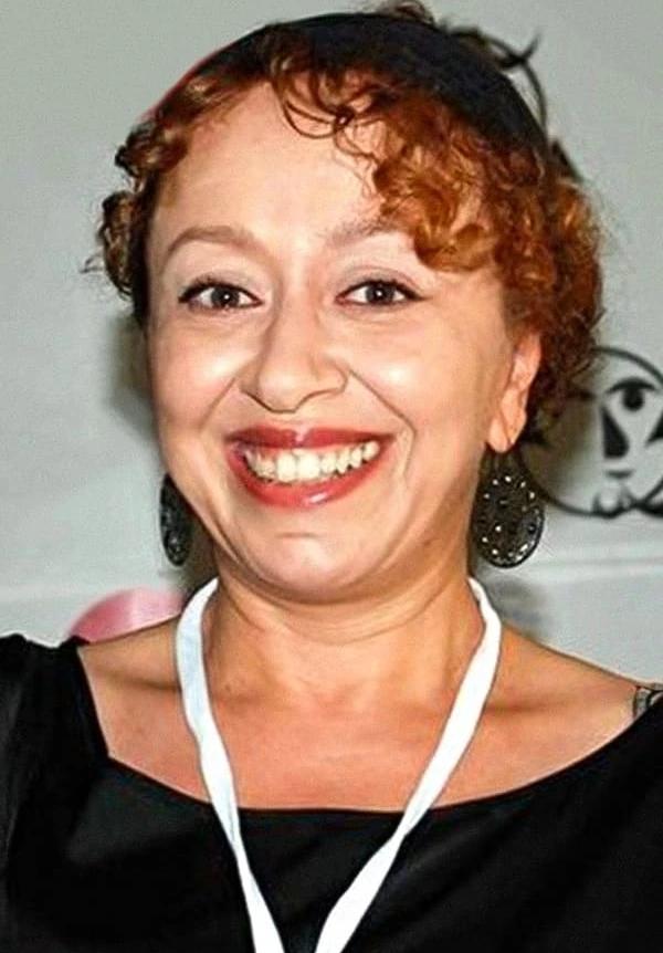 Şebnem Sönmez resmi