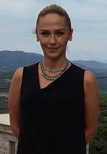 Sinem Uslu resmi