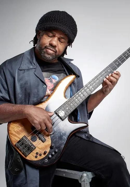 Victor Wooten resmi