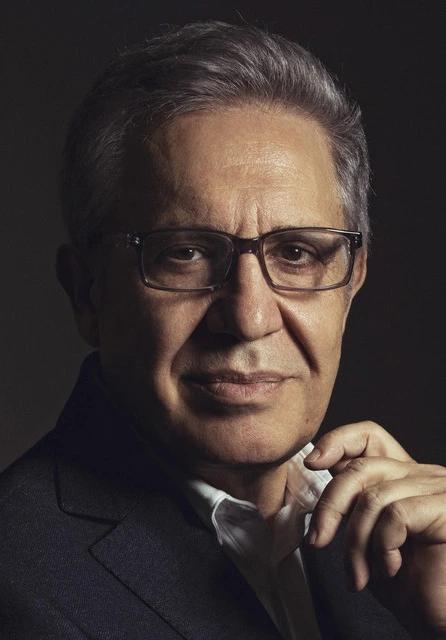 Zülfü  Livaneli resmi