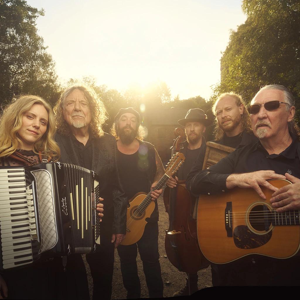 ROBERT PLANT with SAVING GRACE and SUZI DIAN card