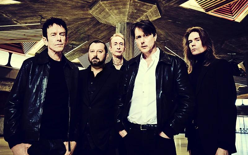 %100 Muzik Sunar: Suede card