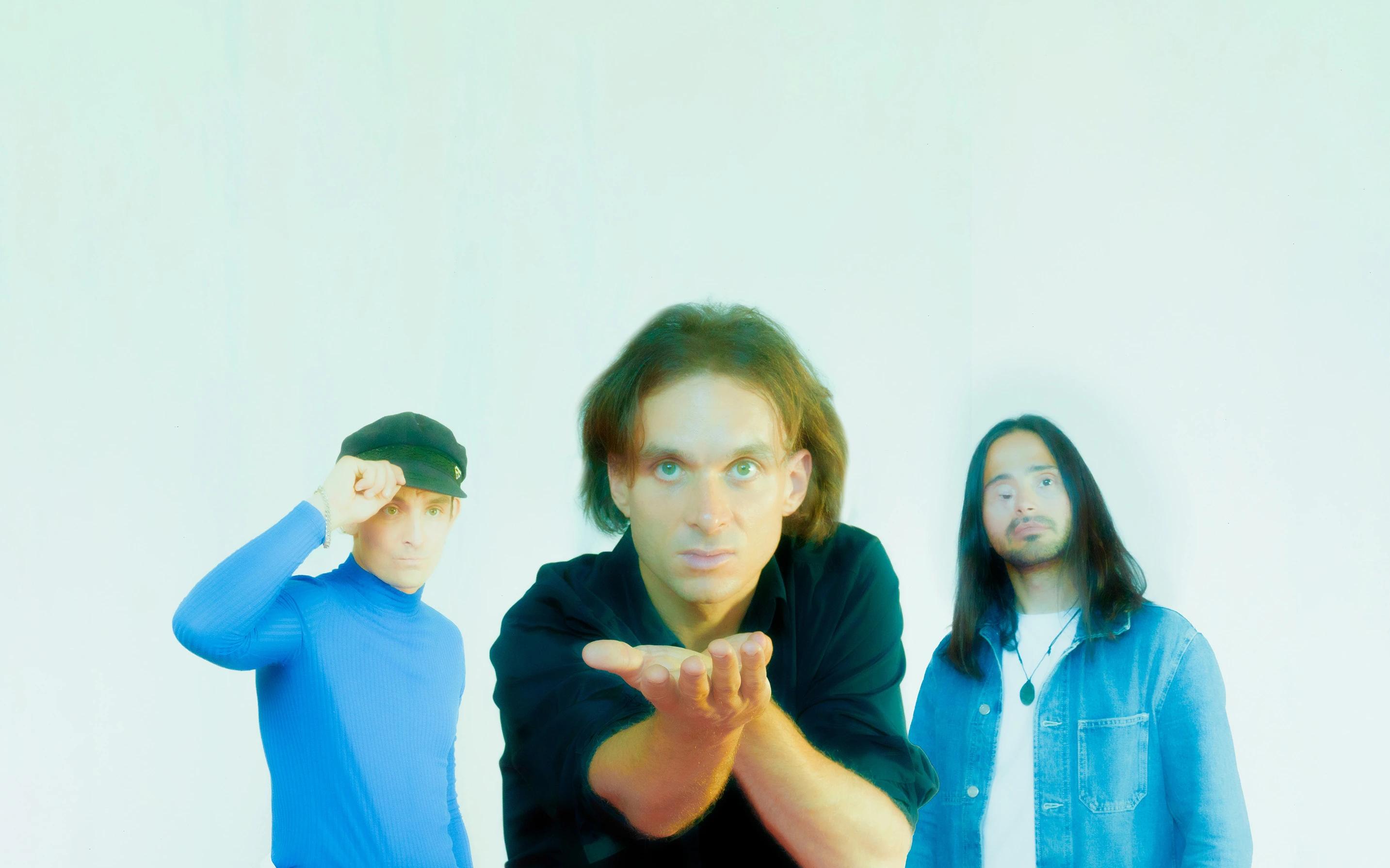 Dirty Sound Magnet card