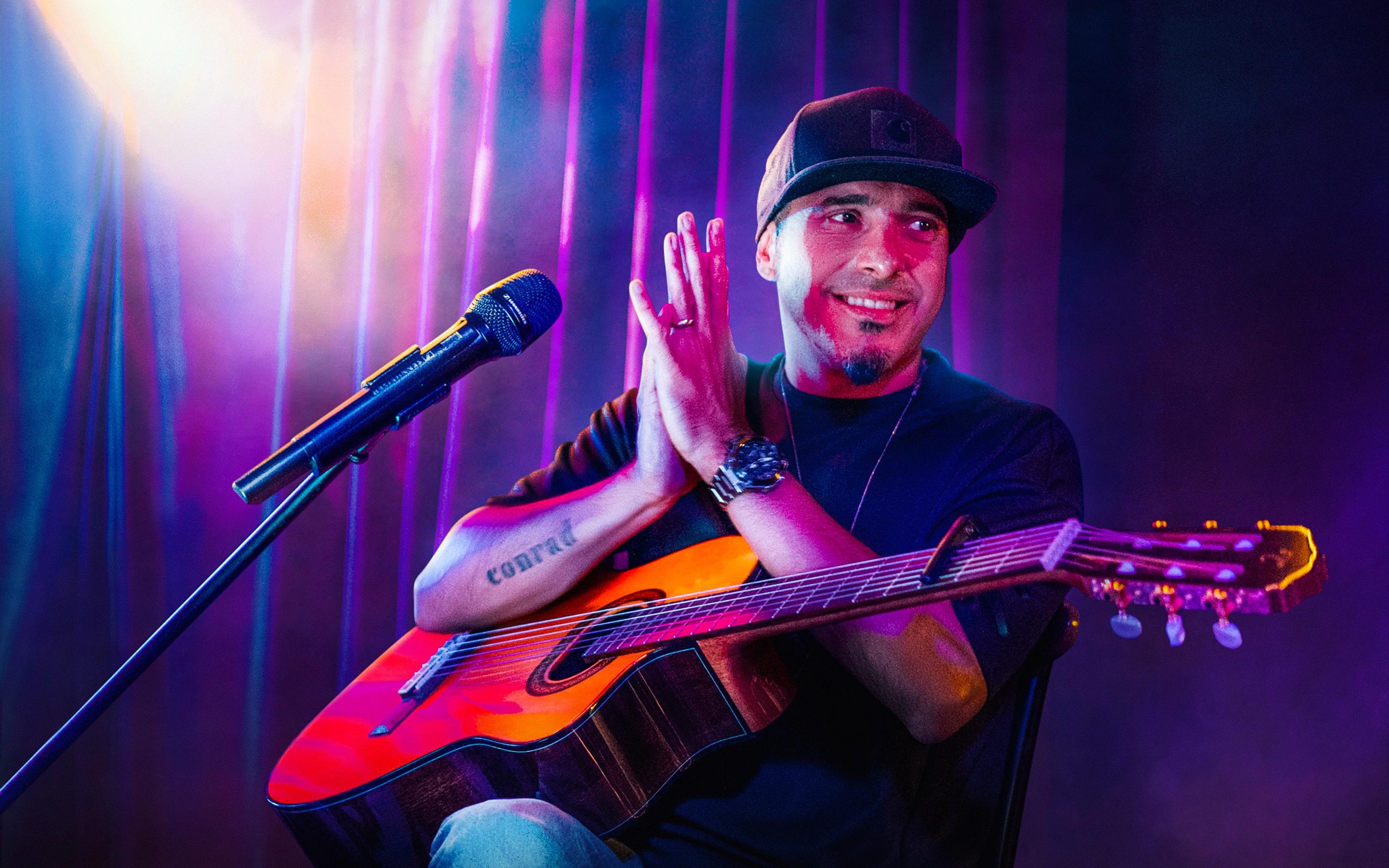 Ferman Akgül Akustik Konser card