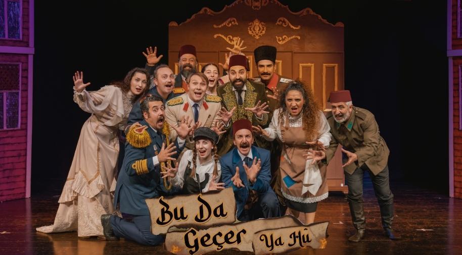 Bu Da Geçer Ya Hu card