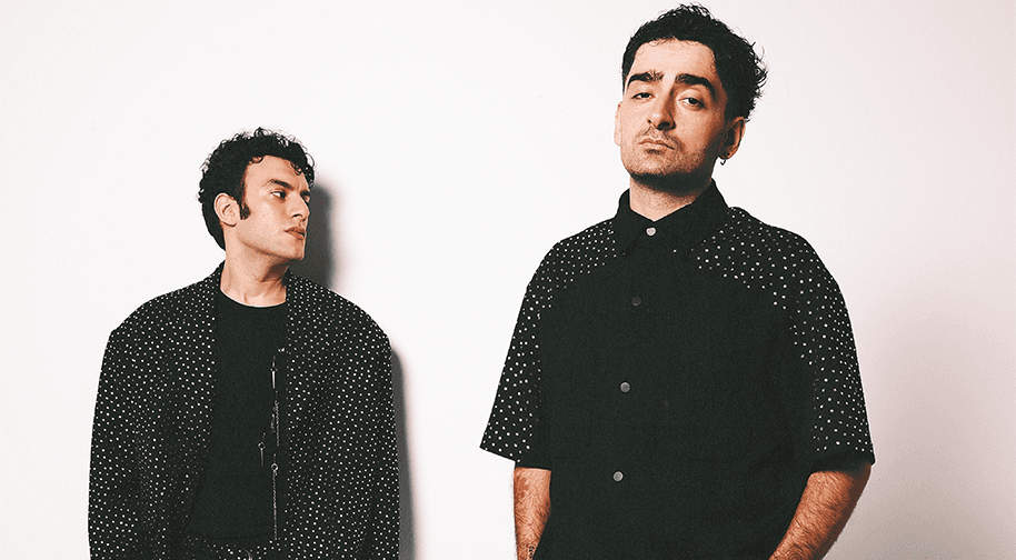 Dolu Kadehi Ters Tut card