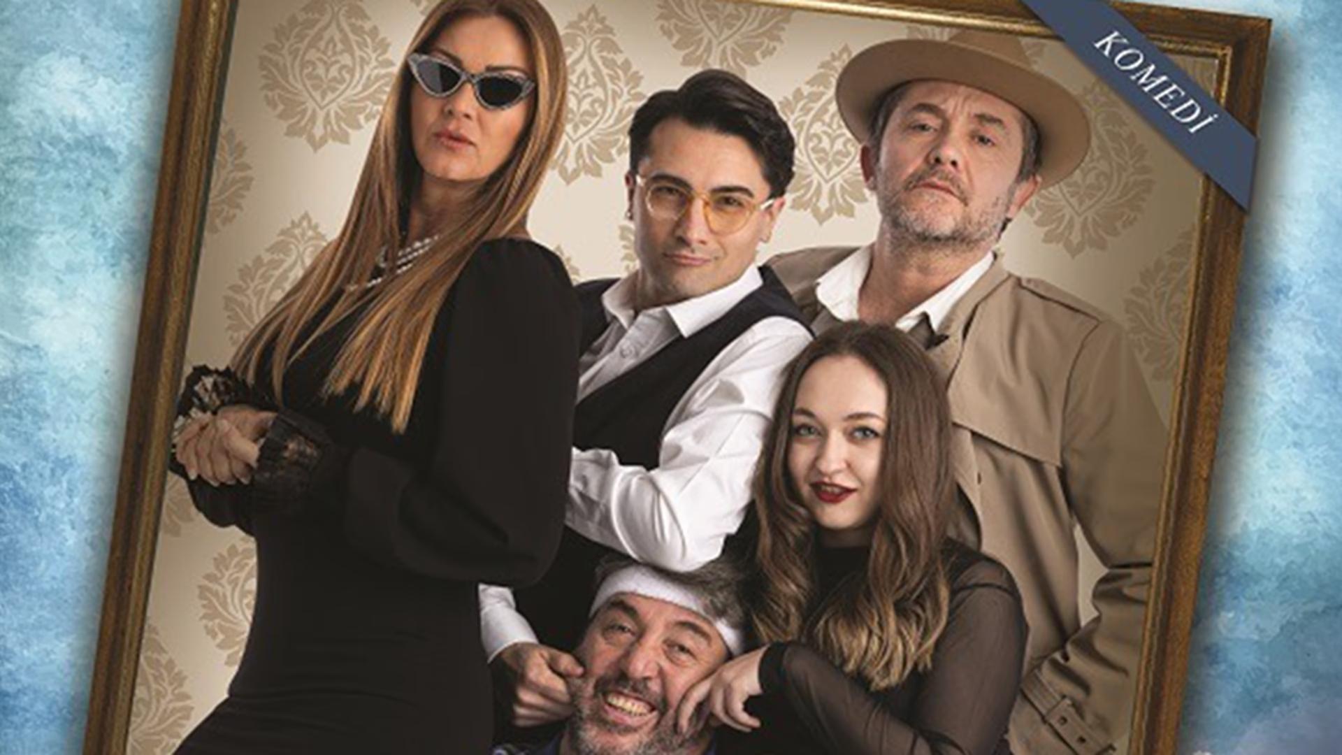 Mutlu Aile Tablosu card