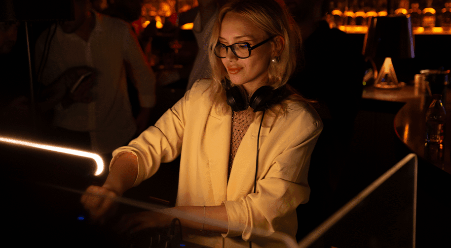 Dj Mien ile Yılbaşı Gecesi küçük resim