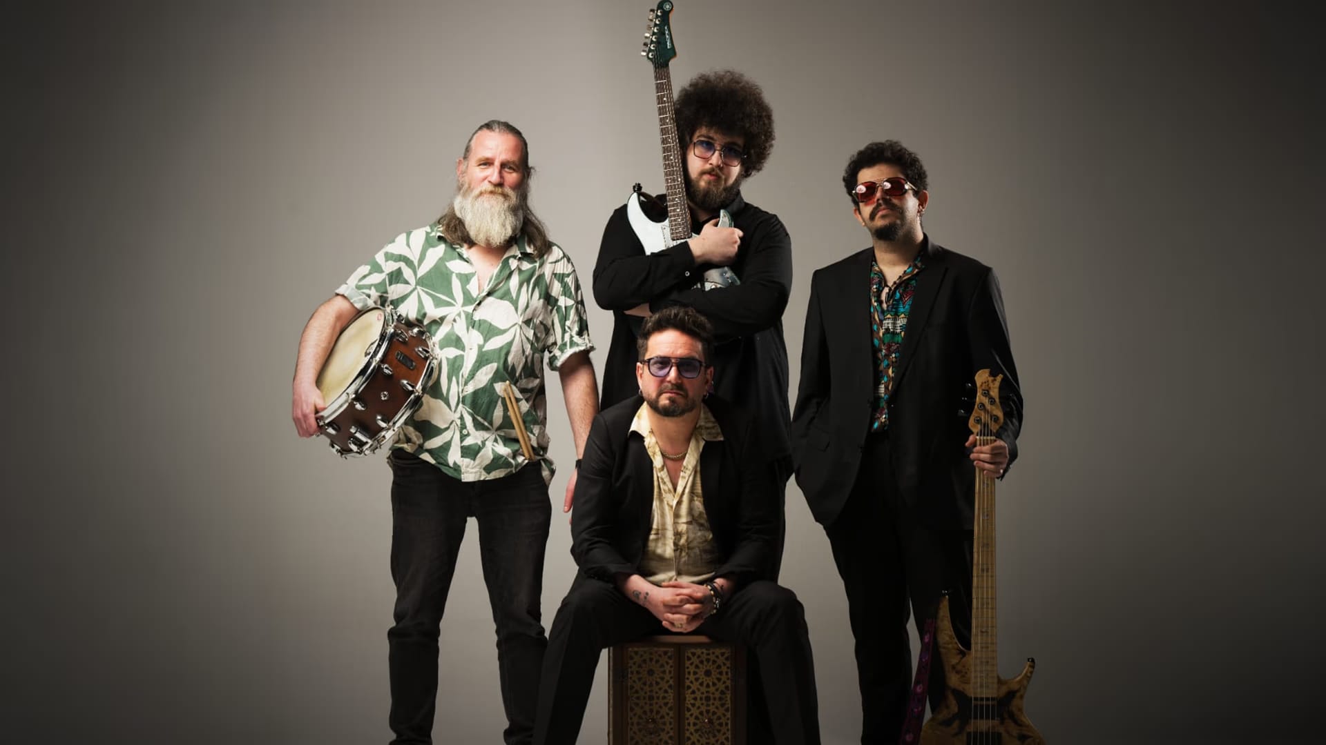 Emre Barut & Rock'n Besk küçük resim