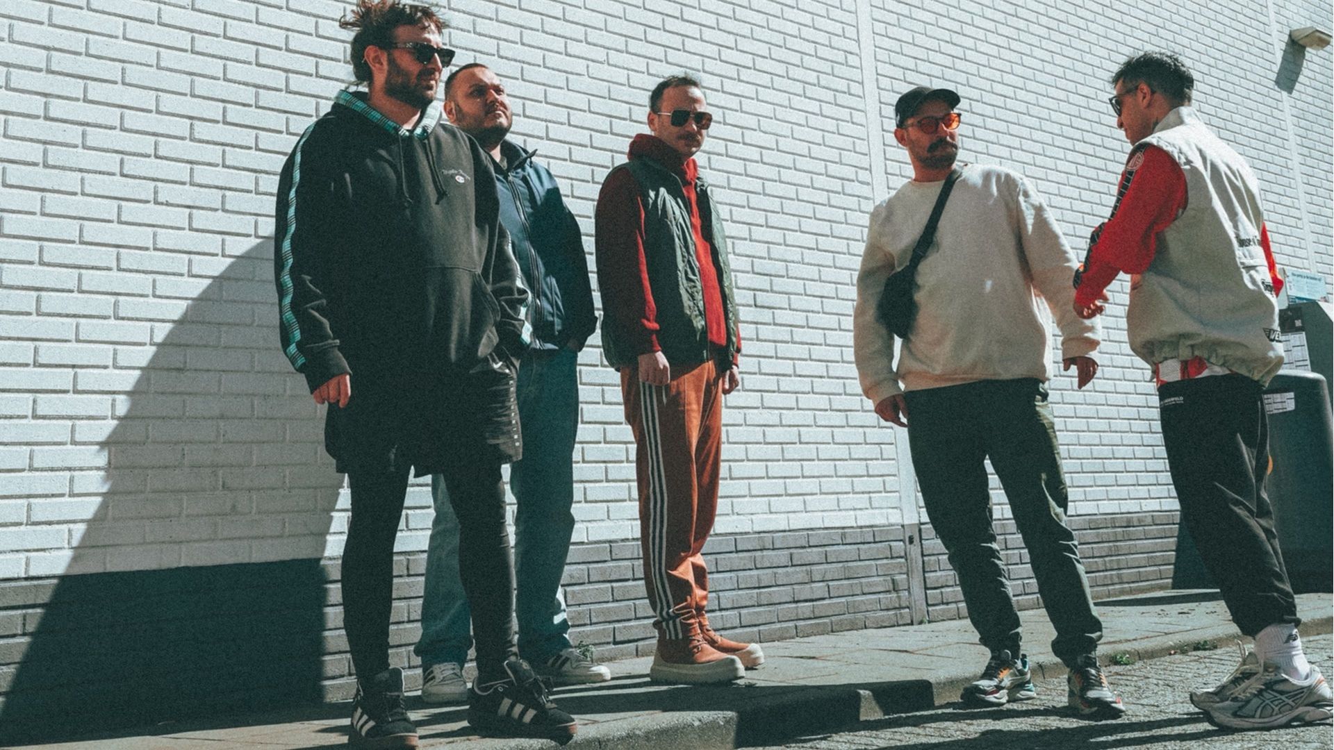 Yüzyüzeyken Konuşuruz küçük resim