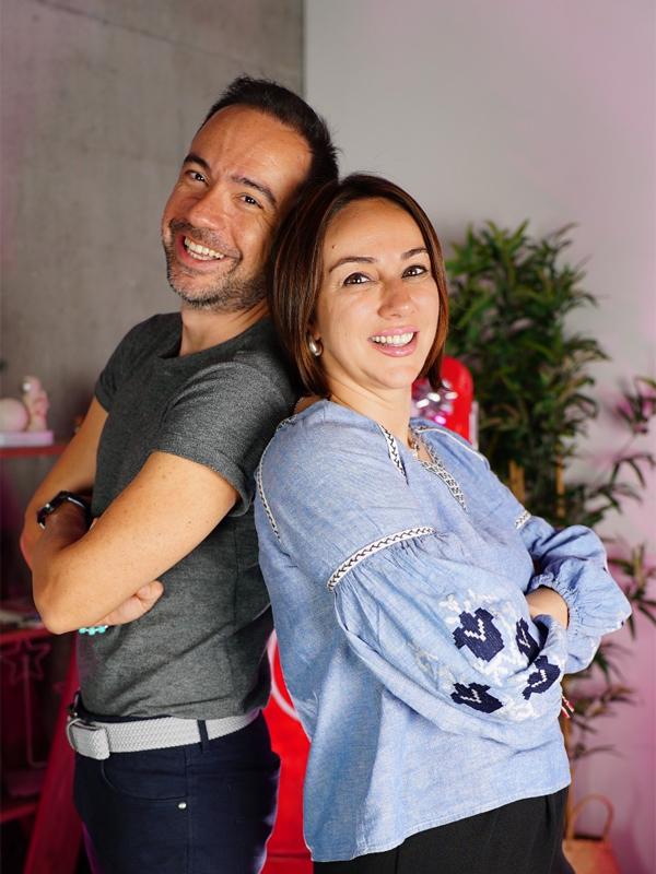 Gömercin Kuşları Sahnede - Ayşe Balıbey ve Kaan Sekban card