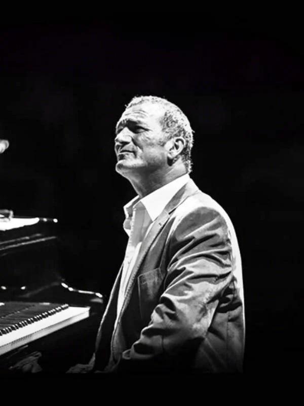 Kerem Görsev Trio card