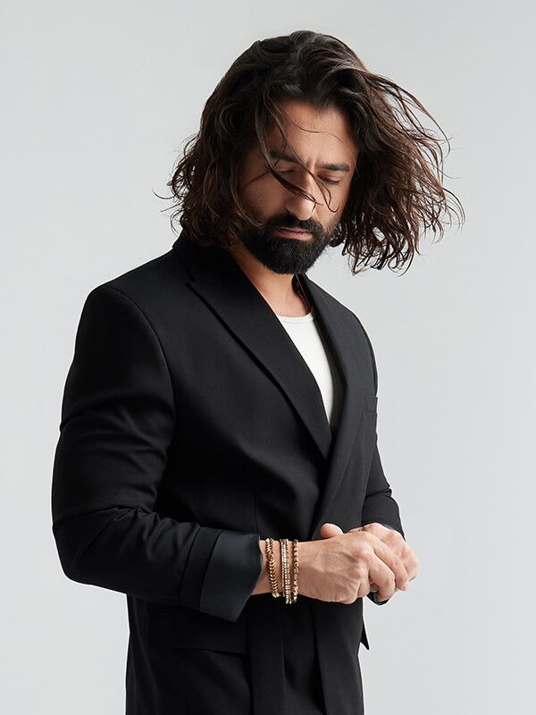 Koray Avcı küçük resim