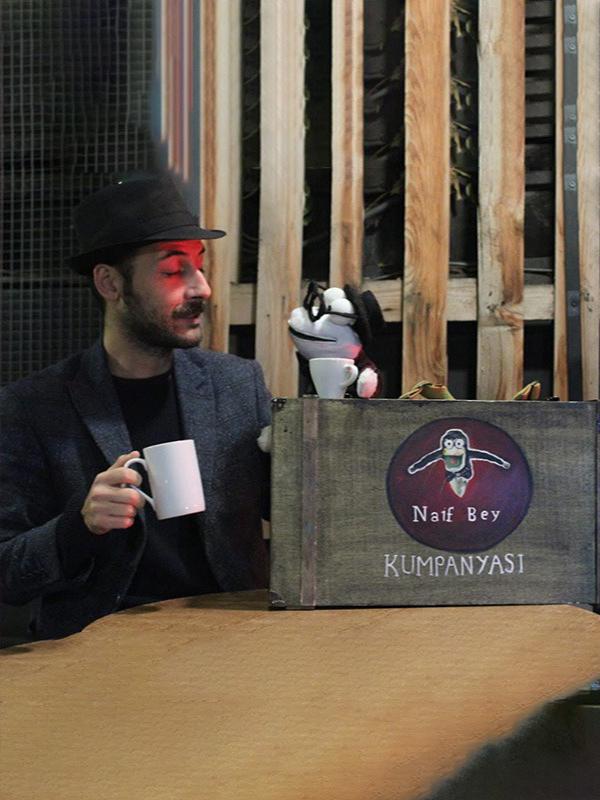 Naif Bey ve Yaveri card