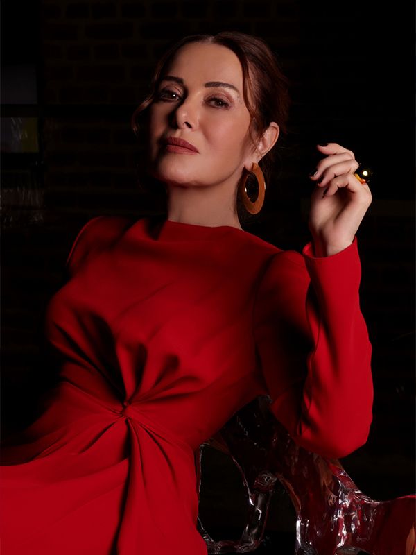 Zuhal Olcay küçük resim