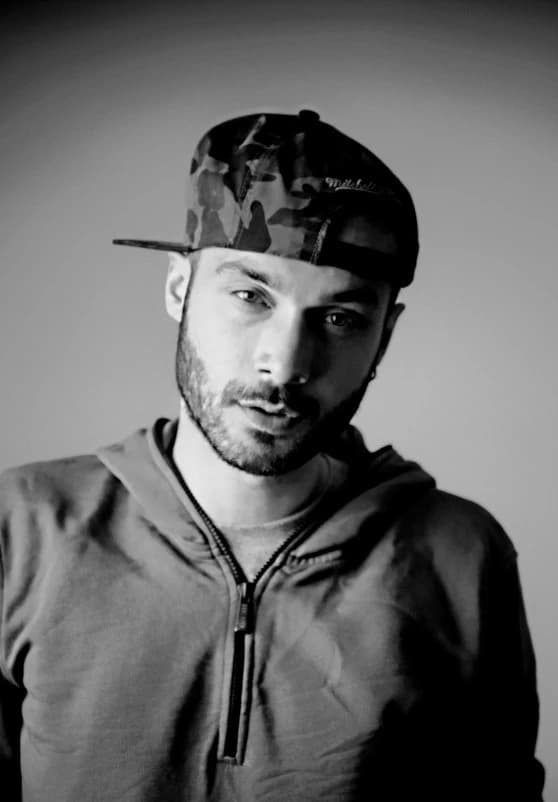 Sansar Salvo