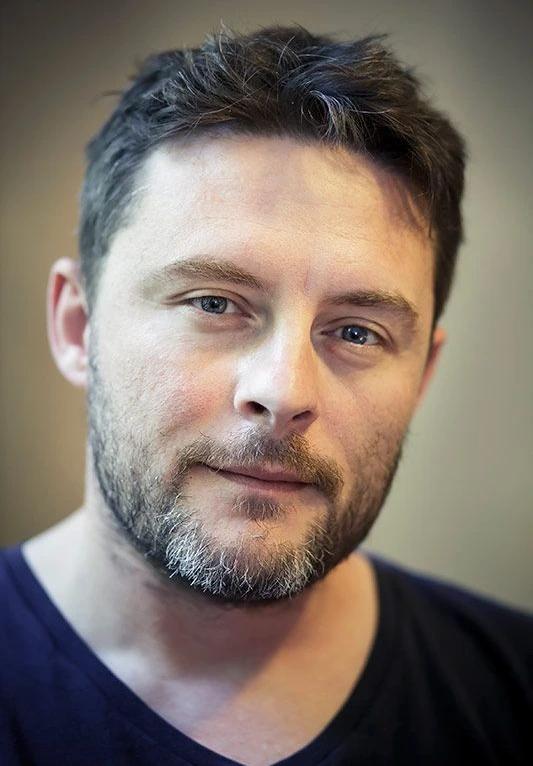 Tuna Kiremitçi resmi