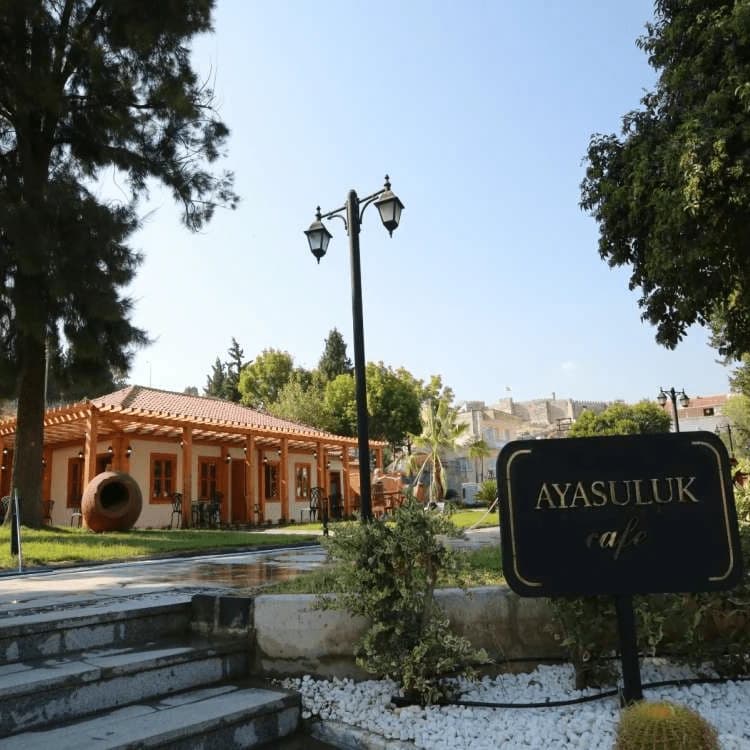 Ayasuluk Sanat Cafe / Selçuk