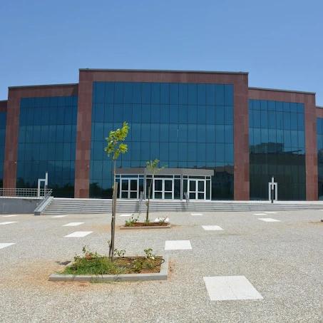 Kahramanmaraş Sütçü İmam Üniversitesi Yunus Emre Kongre Merkezi