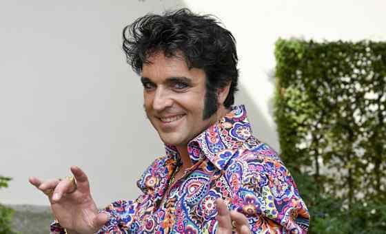 Nils Strassburg: Elvis Unlocked - Einzel-Show-Ticket: "ELVIS - IN HIS OWN WORDS"