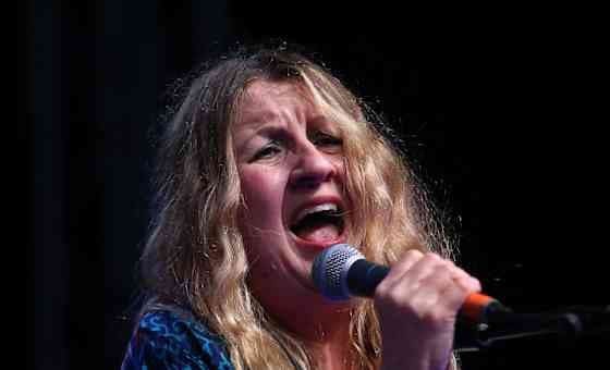 Deborah Bonham & Band