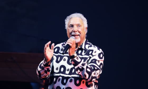 Tom Jones
