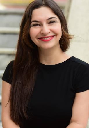 Ayça  Işıldar