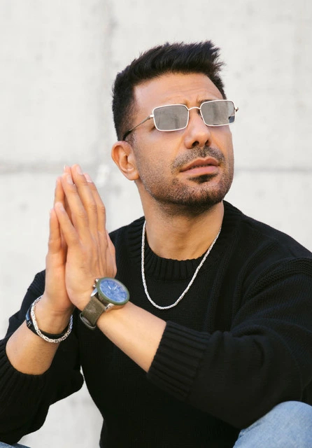 Cüneyt  Tek