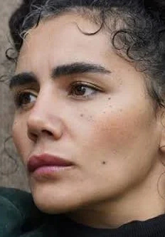Özge  Arslan